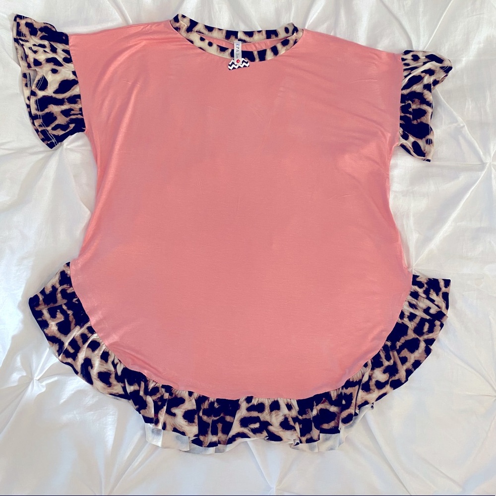 Leopard Accent Top